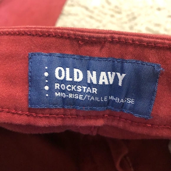 Old Navy Skinnies - Picture 3 of 4